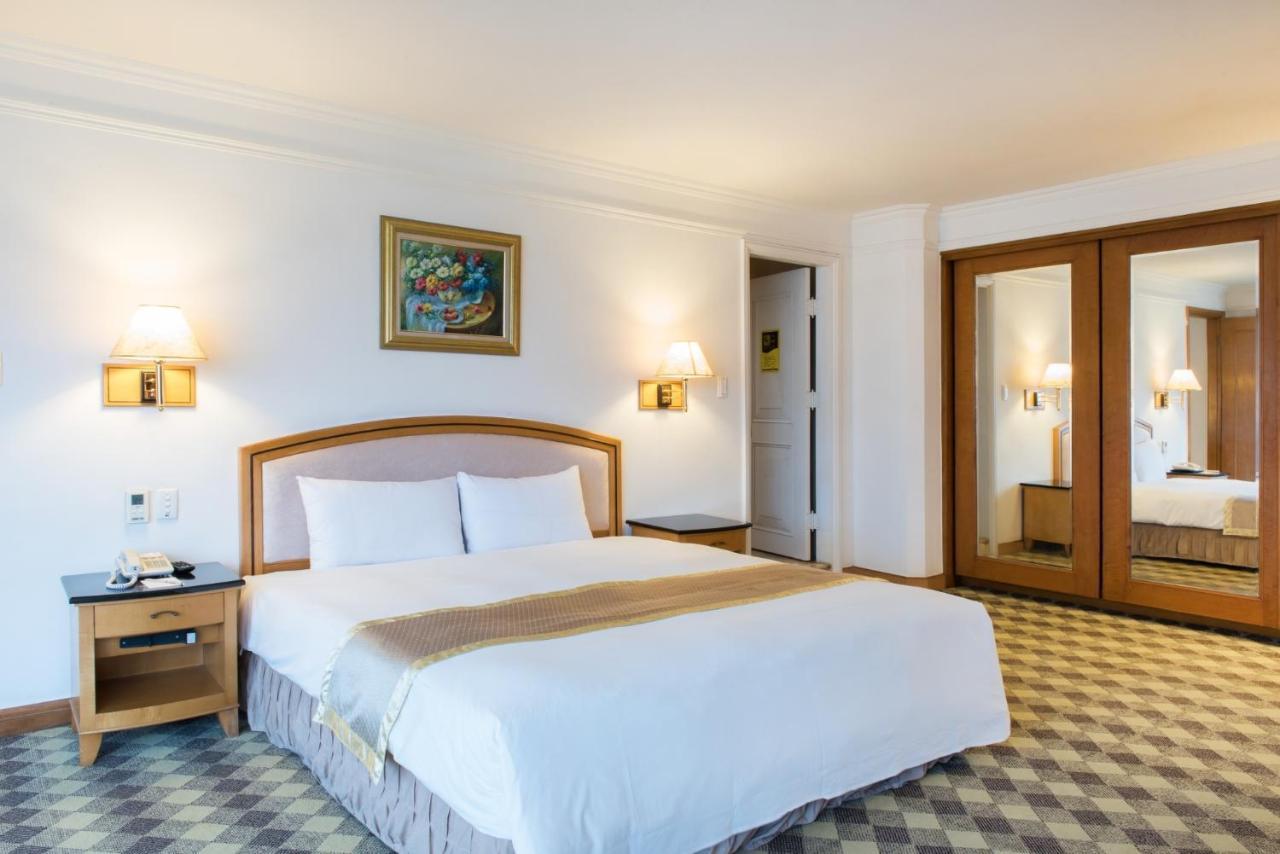 Hometel Hotel Καοσιούνγκ Εξωτερικό φωτογραφία