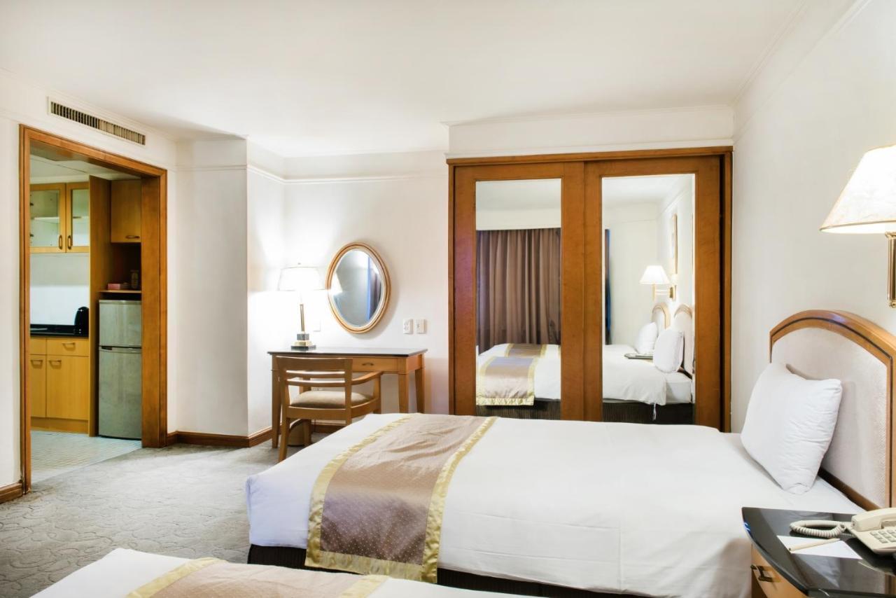 Hometel Hotel Καοσιούνγκ Εξωτερικό φωτογραφία